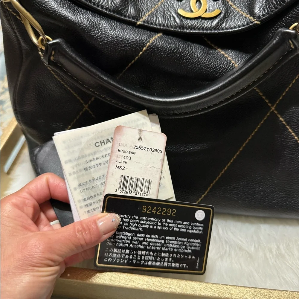 Gorgeous! Chanel Wild Stitch fold over top chain tote - Picture 11 of 14
